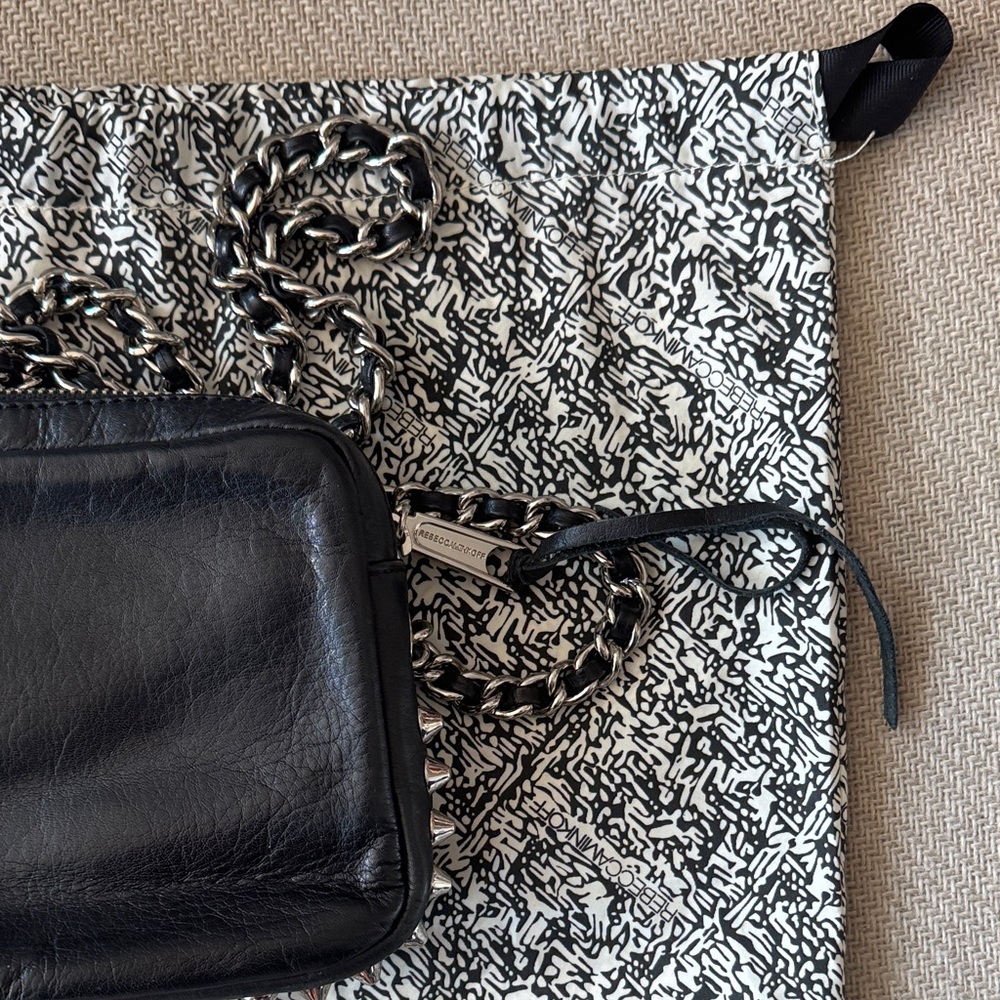 Rebecca Minkoff Black Leather Crossbody Bag with Chain Strap - Picture 5 of 7